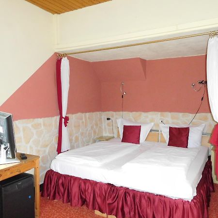 Hotel Kranenturm Bacharach Luaran gambar