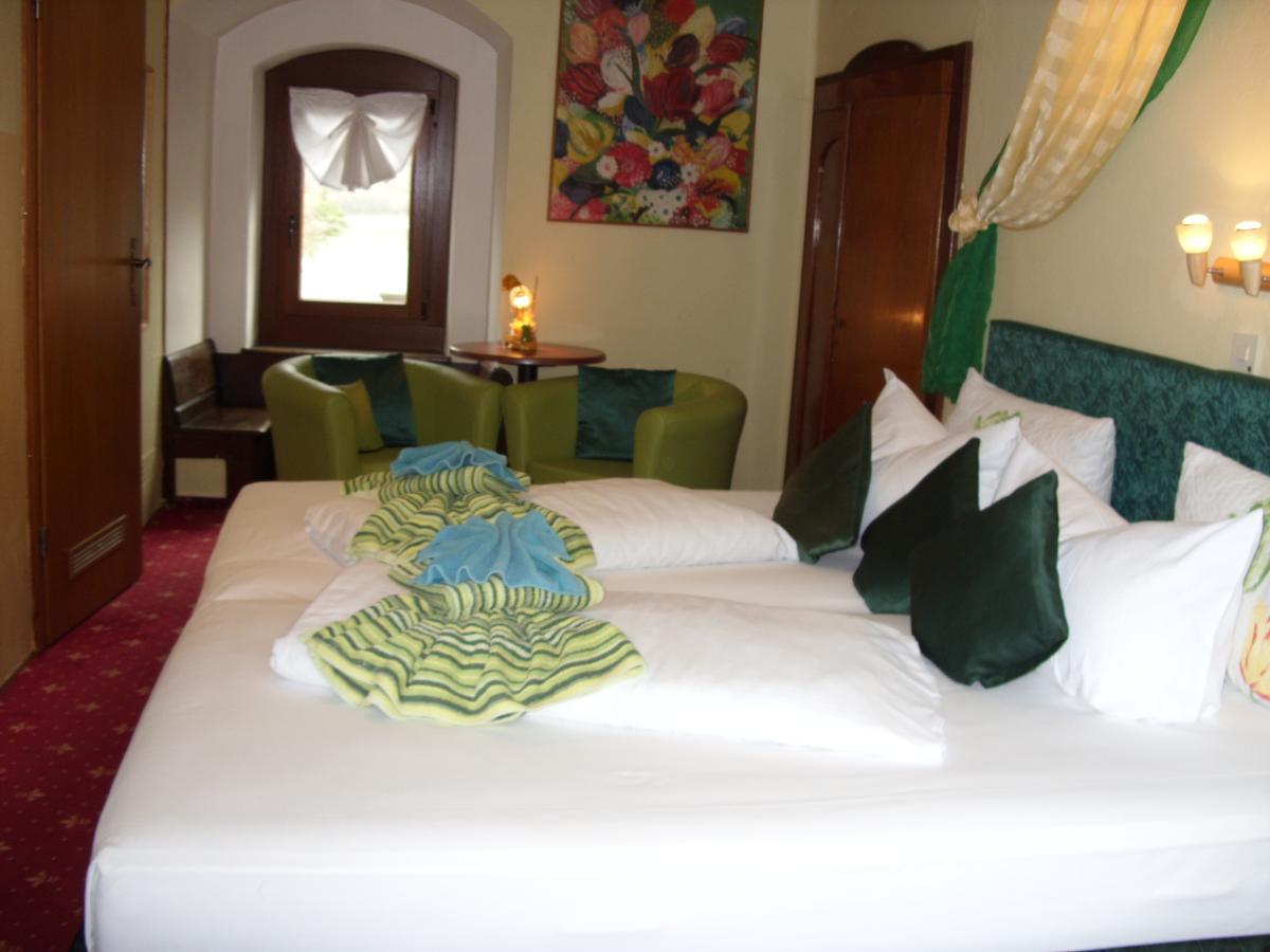 Hotel Kranenturm Bacharach Luaran gambar