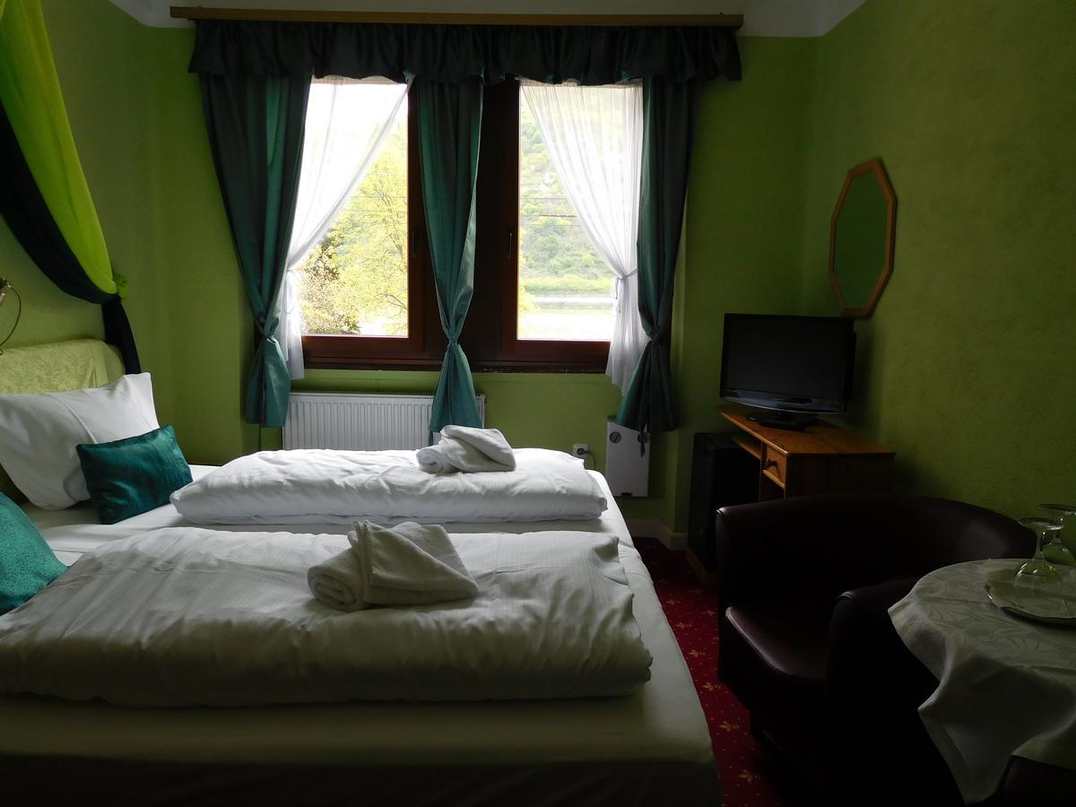 Hotel Kranenturm Bacharach Luaran gambar